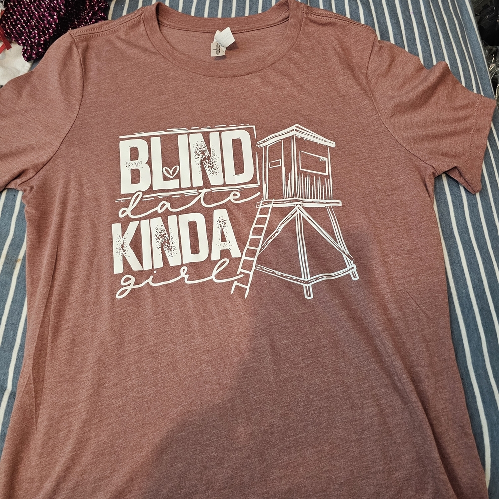 BLIND DATE KINDA GAL SIZE SMALL NWOT